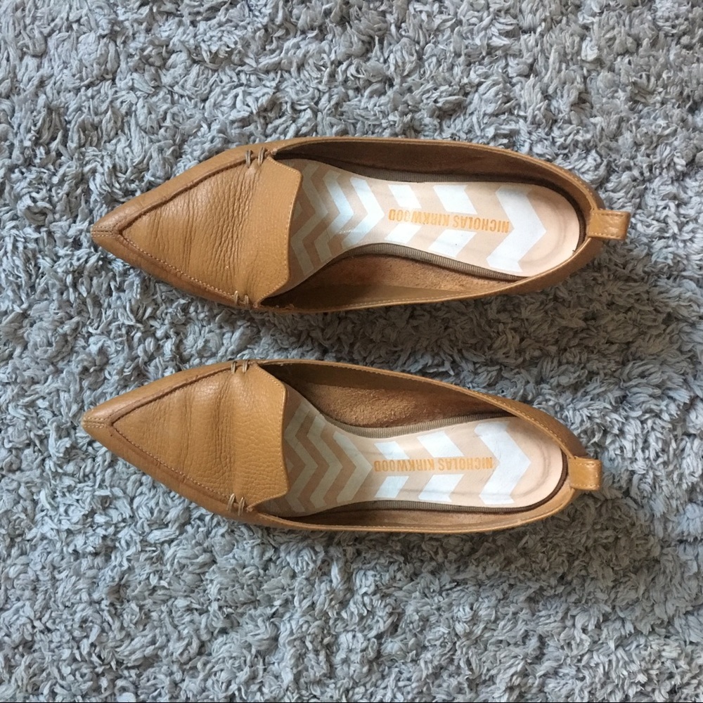 100% Authentic Beya Leather  Loafers